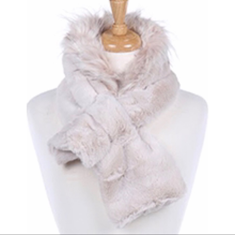 Heimish Fur Scarf
